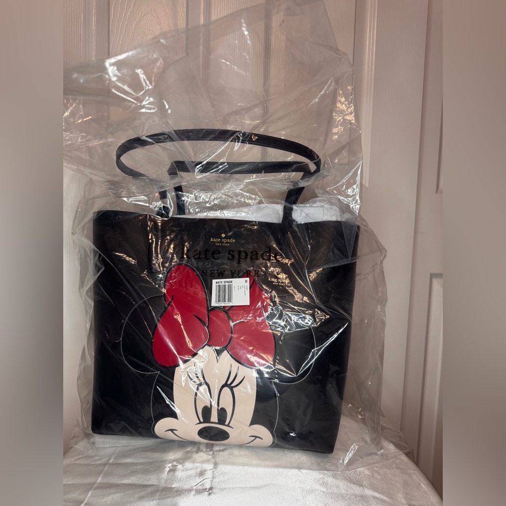 NWT Kate Spade New York x Disney Reversible Minnie Tote with wristlet - Picture 8 of 11